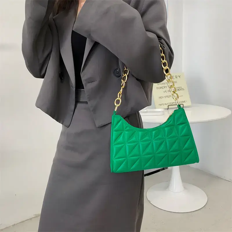 Black Rhombic Chain Shoulder Bag for Women 2022 - Image 9