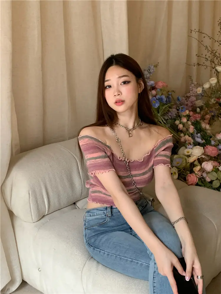 Women Tie-Dye Striped Off-Shoulder Top White Shorts 2025 — feature 5