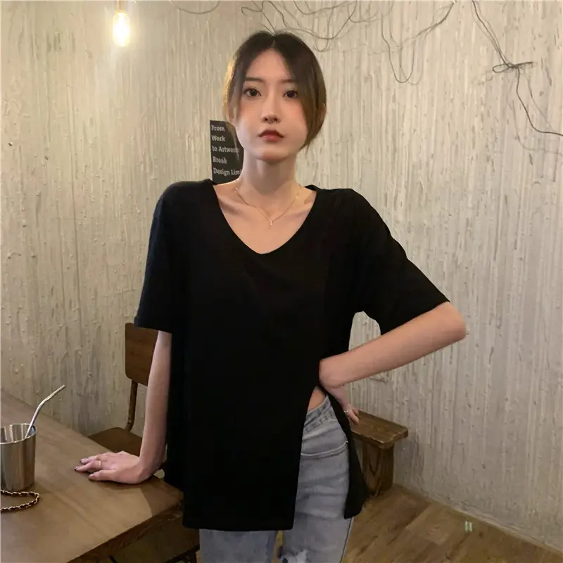 Women White Slit V-Neck T-Shirt Summer 2025 — feature 9