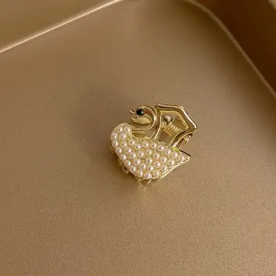 Mini Pearl & Crystal Hairpins for Girls - Image 6