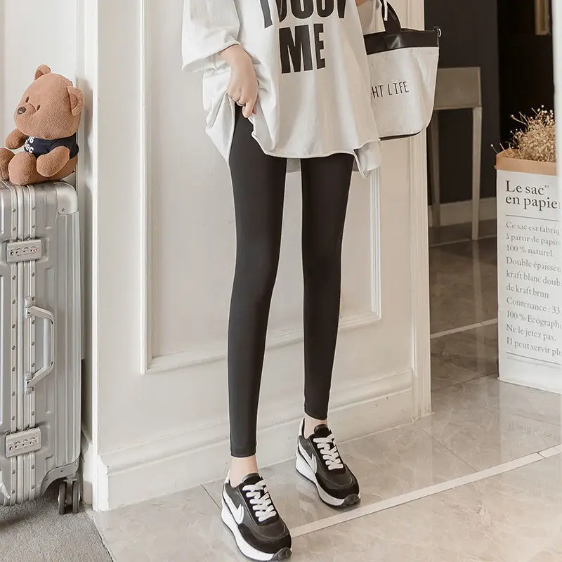 Women Ice Silk Leggings Stretch Anti-Running Sports Pants - Image 3