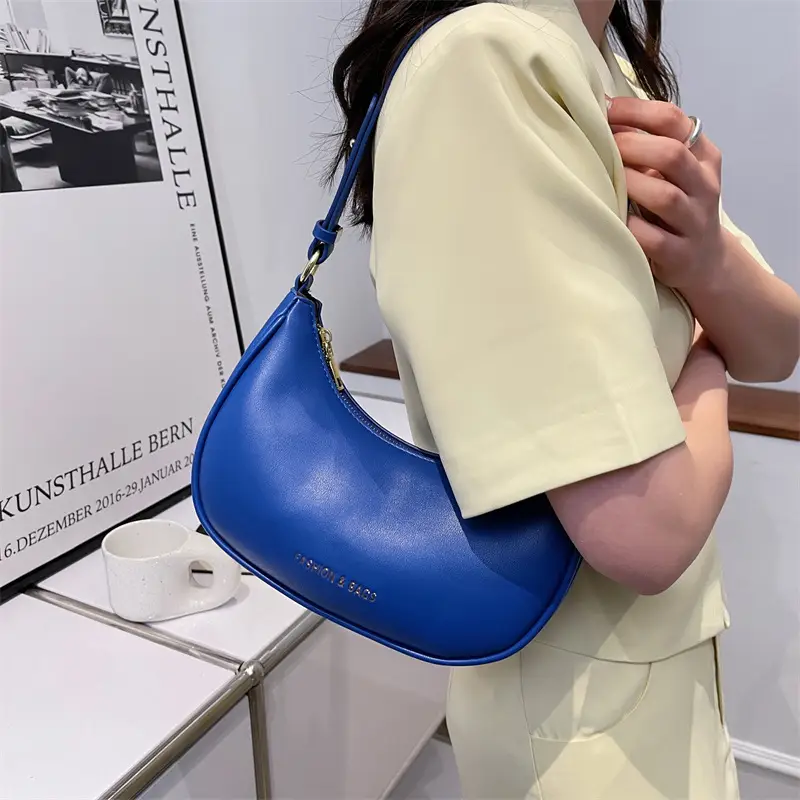 Black Korean Style Shoulder Crossbody Bag for Women - Image 10