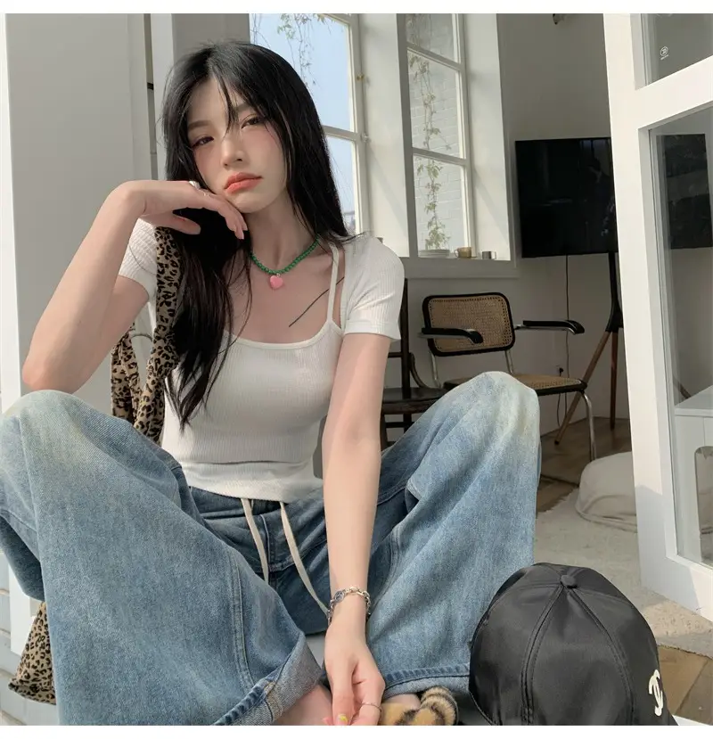 Black Fake Two-Piece Short Sleeve Women Summer Top — feature 4