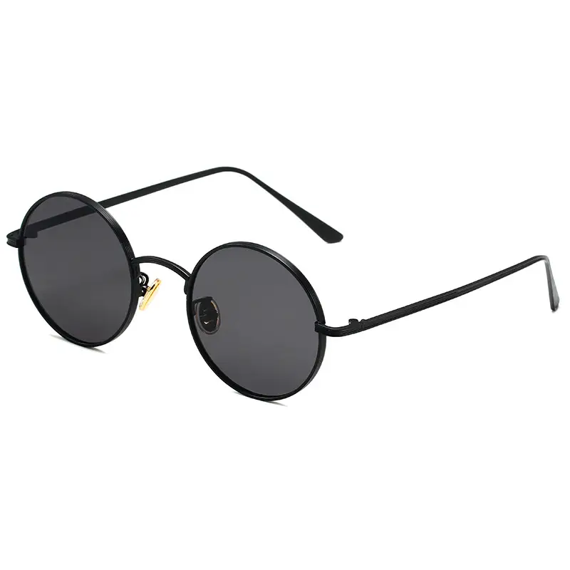 Men's Round Gold Frame Sunglasses 2023 - Image 3