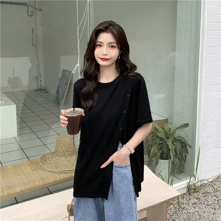 Women Slit T-Shirt Summer Loose Fit 2025 — feature 3