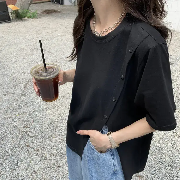Women Slit T-Shirt Summer Loose Fit 2025 — feature 4