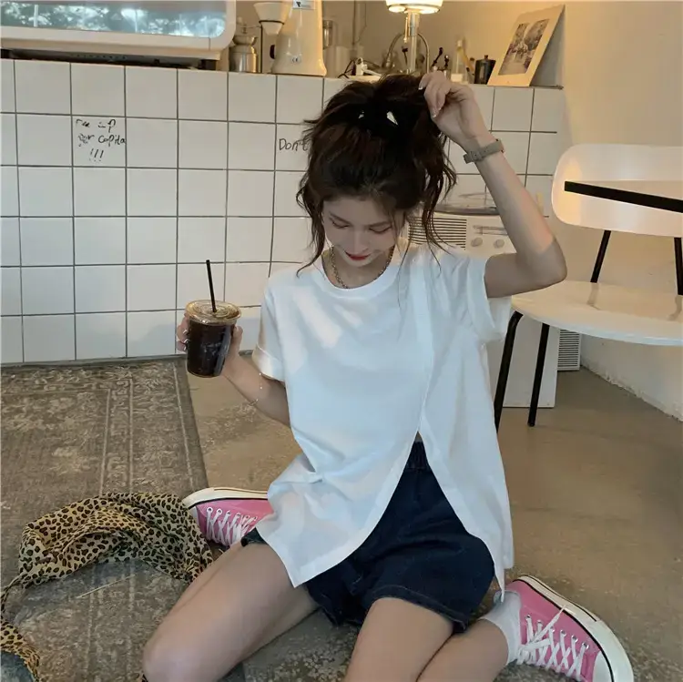 Women Slit T-Shirt Summer Loose Fit 2025 — feature 40