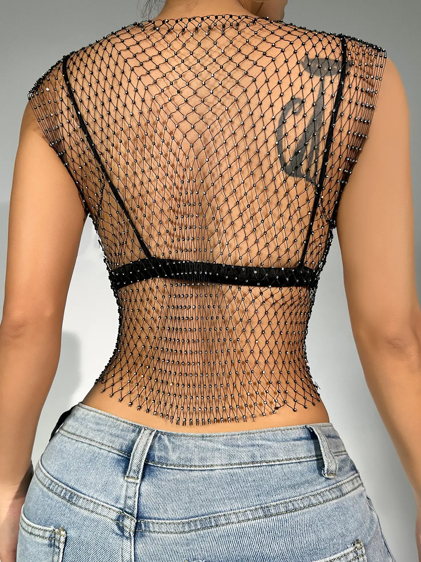 Black Hollow Out Slim Fit Halter Neck Lace Top - Image 31