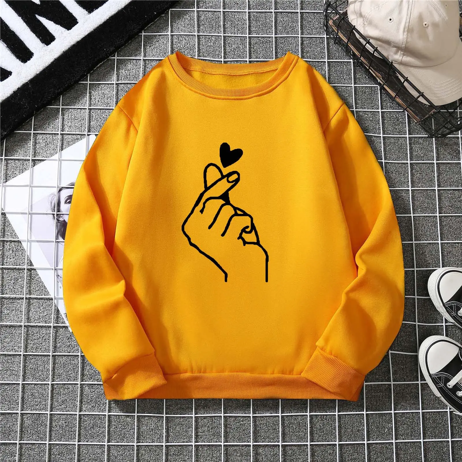 Women Black Heart Hand Print Sweatshirt 2022 - Image 8