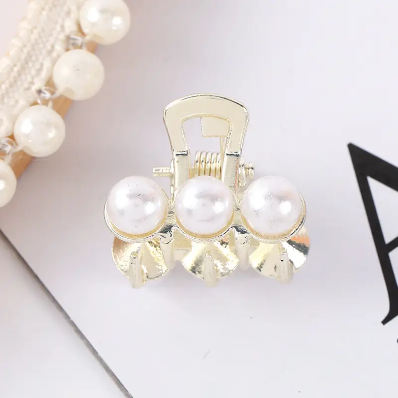 Korean Style Pearl Bow Hair Clip for Girls - Image 5