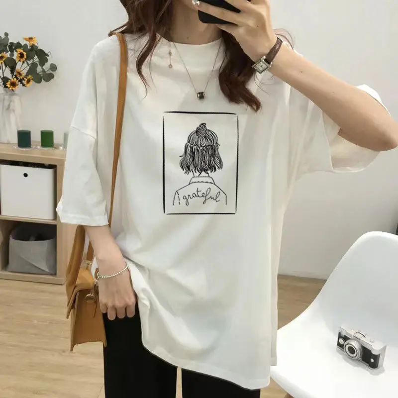 Korean Style Mid-Length Top for Plus Size Moms - Image 27
