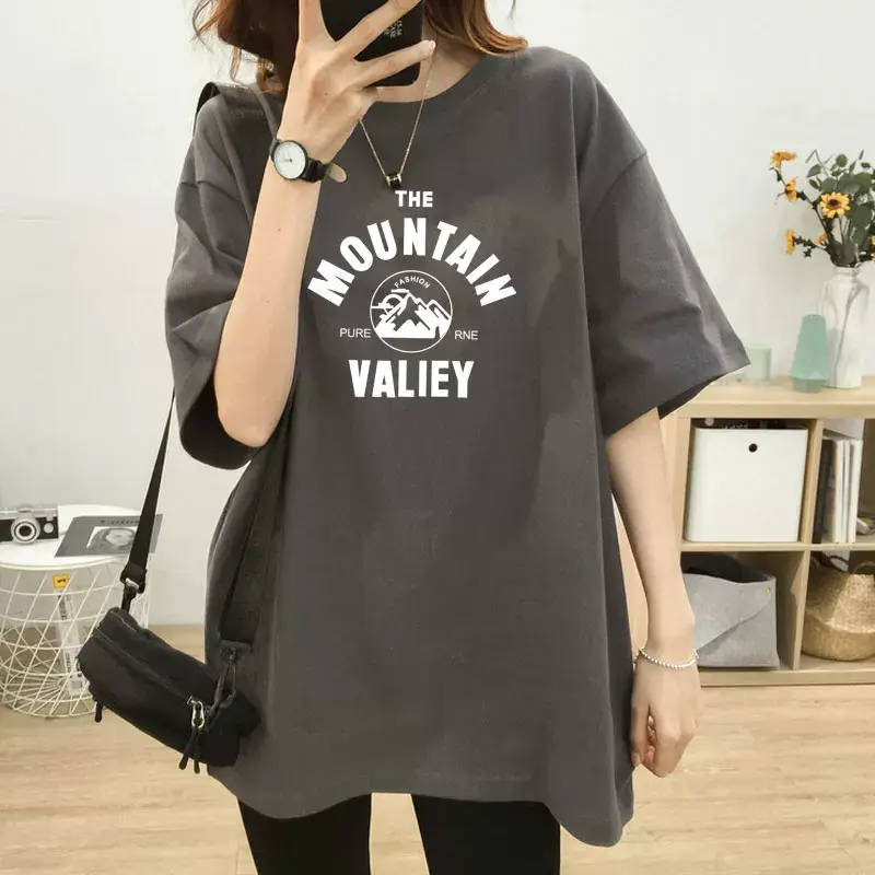 Korean Style Mid-Length Top for Plus Size Moms — feature 8