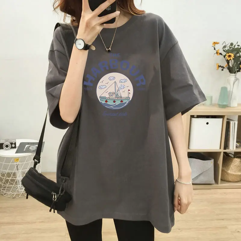 Korean Style Mid-Length Top for Plus Size Moms - Image 4