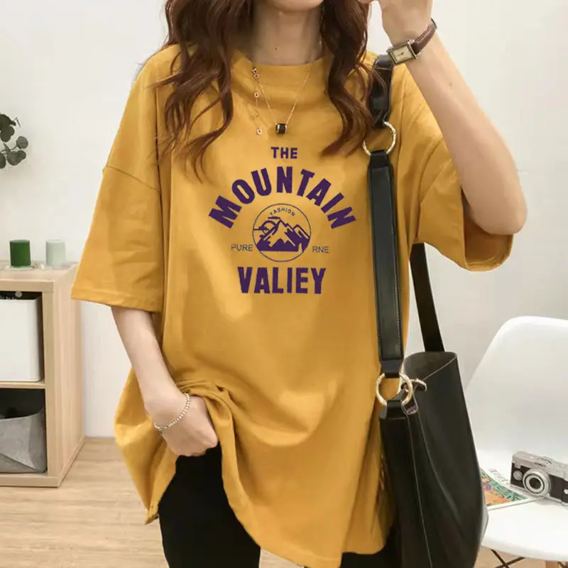 Korean Style Mid-Length Top for Plus Size Moms - Image 5