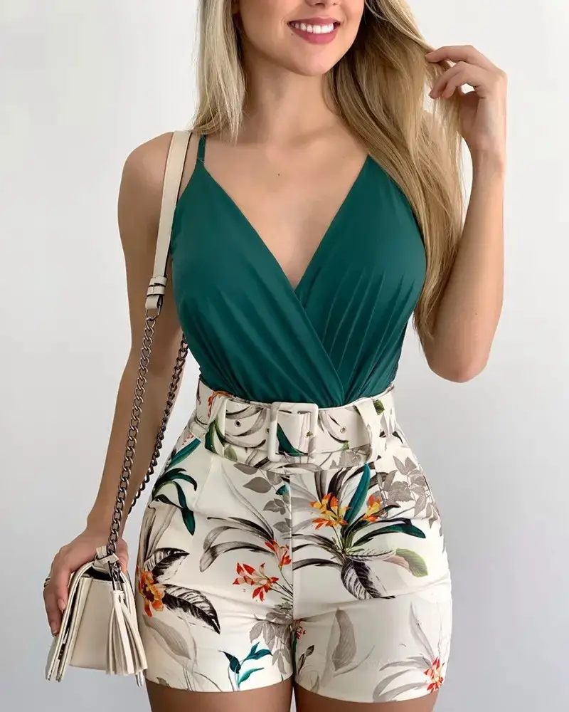 2023 V-Neck Floral Shorts Set for Women - Image 5