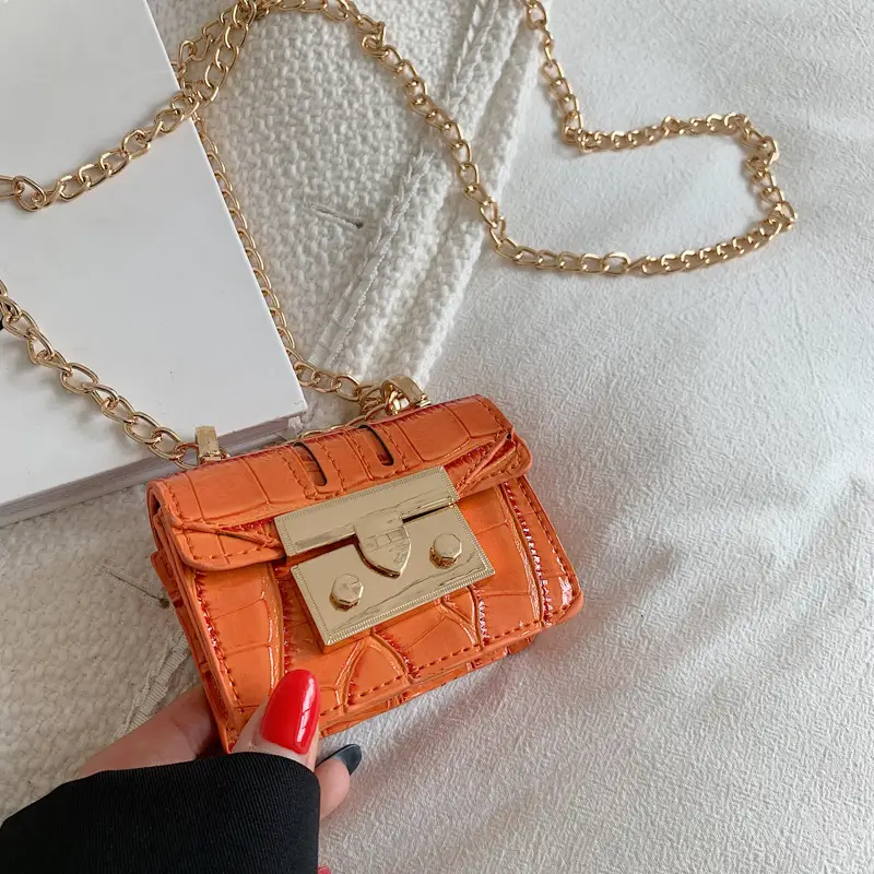 Silver Crocodile Chain Mini Shoulder Bag for Women - Image 6