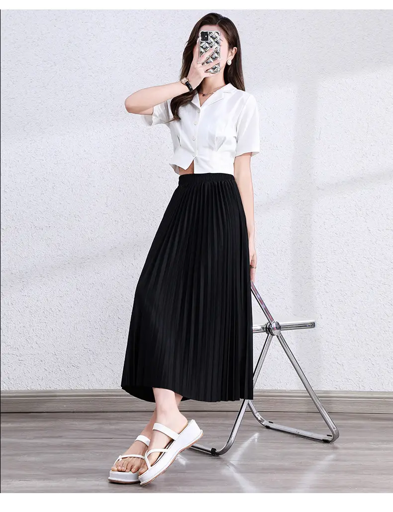 Black Pleated A-Line Skirt for Women Spring Fall Draped High Waist Slimming Look 2025 — feature 12