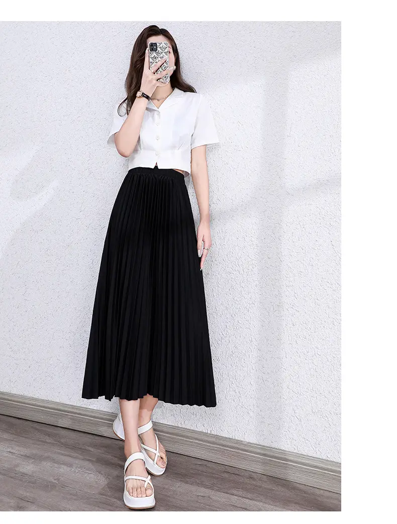 Black Pleated A-Line Skirt for Women Spring Fall Draped High Waist Slimming Look 2025 — feature 14