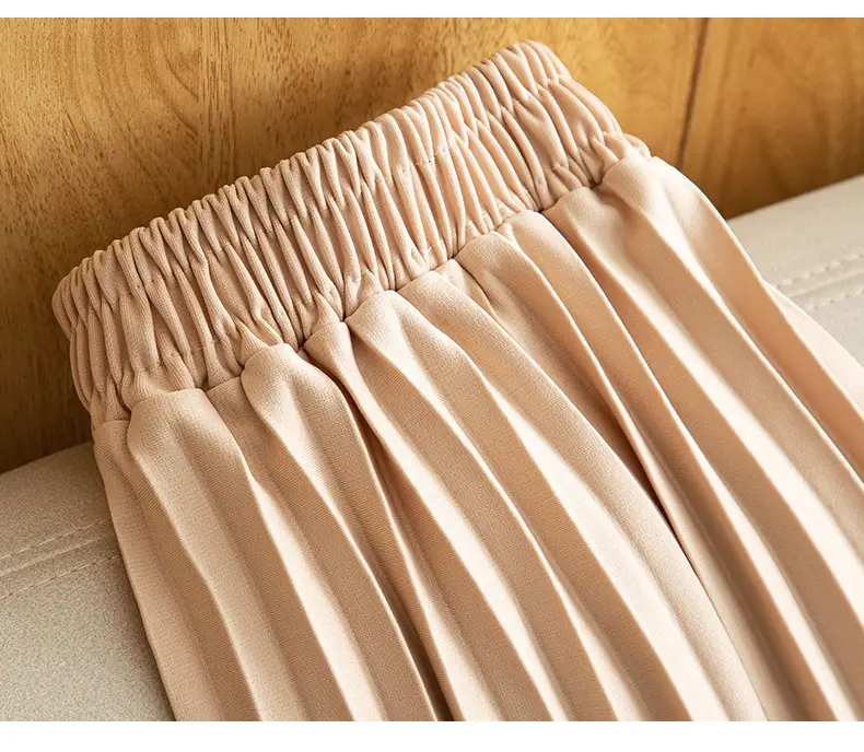 Black Pleated A-Line Skirt for Women Spring Fall Draped High Waist Slimming Look 2025 — feature 18