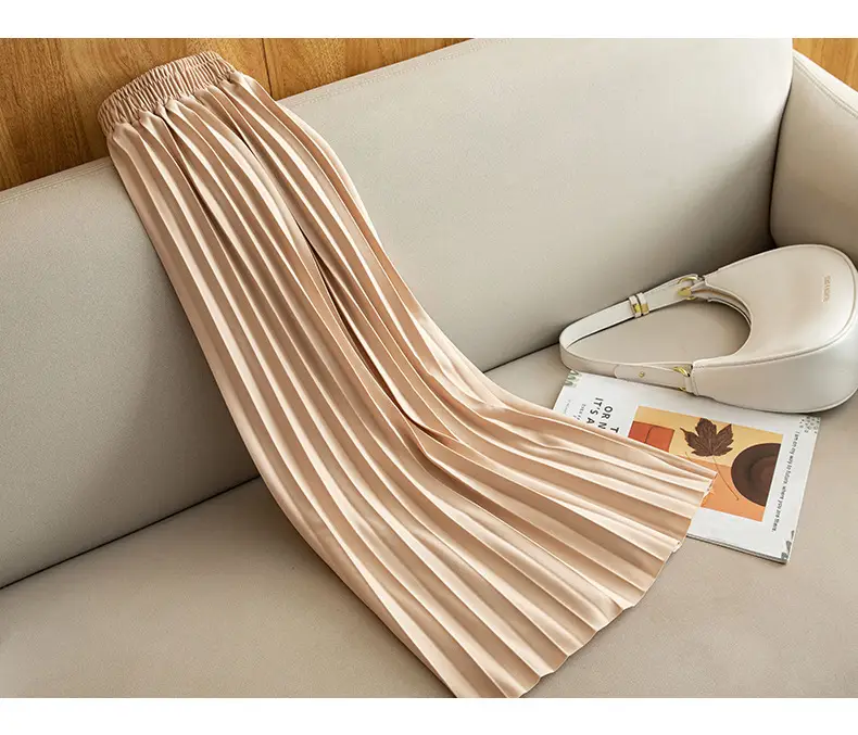 Black Pleated A-Line Skirt for Women Spring Fall Draped High Waist Slimming Look 2025 — feature 24