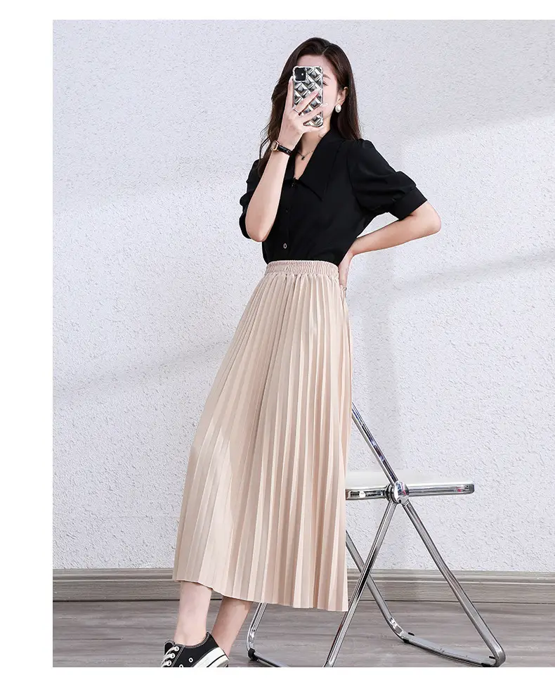 Black Pleated A-Line Skirt for Women Spring Fall Draped High Waist Slimming Look 2025 — feature 6