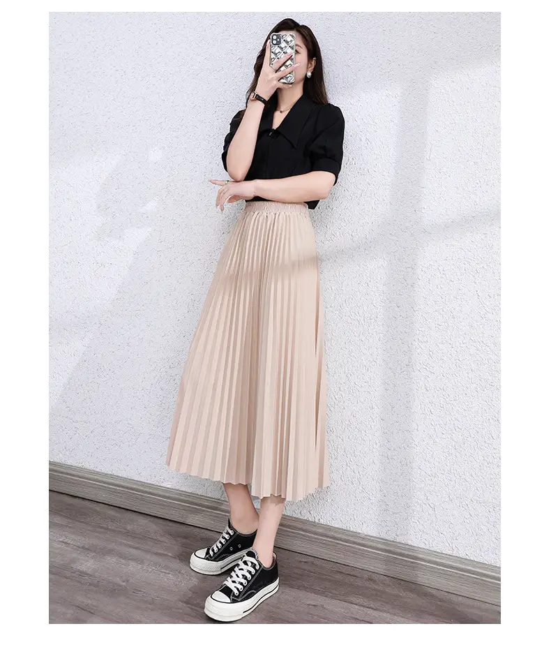 Black Pleated A-Line Skirt for Women Spring Fall Draped High Waist Slimming Look 2025 — feature 8
