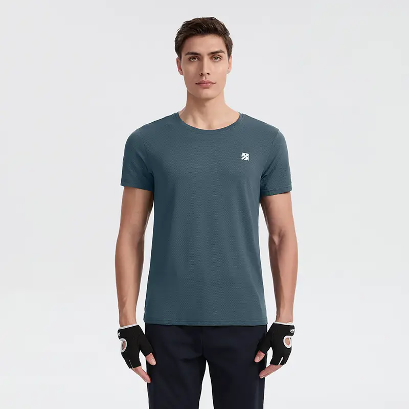 Men's Black Thin Sports T-Shirt Round Neck Quick Dry