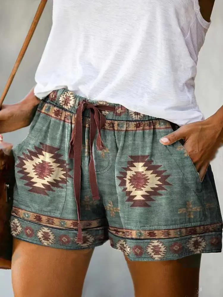Women's Red Patterned High Waist Casual Shorts 2022 - Image 2