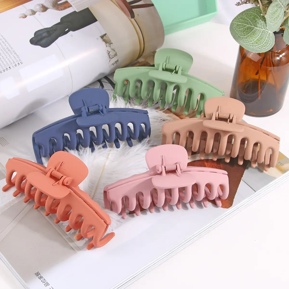 11cm Green Hair Claw Clip with Keel - Image 32