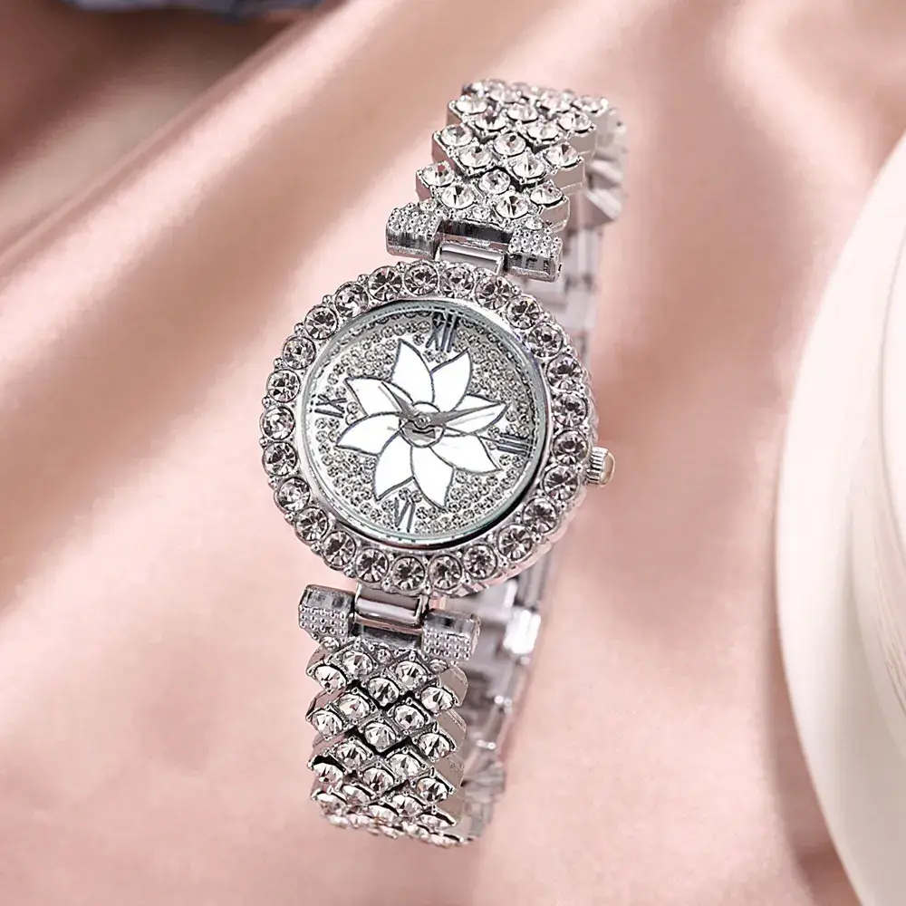 Luxury Rhinestone Women's Bracelet Watch Set Gold - Image 2