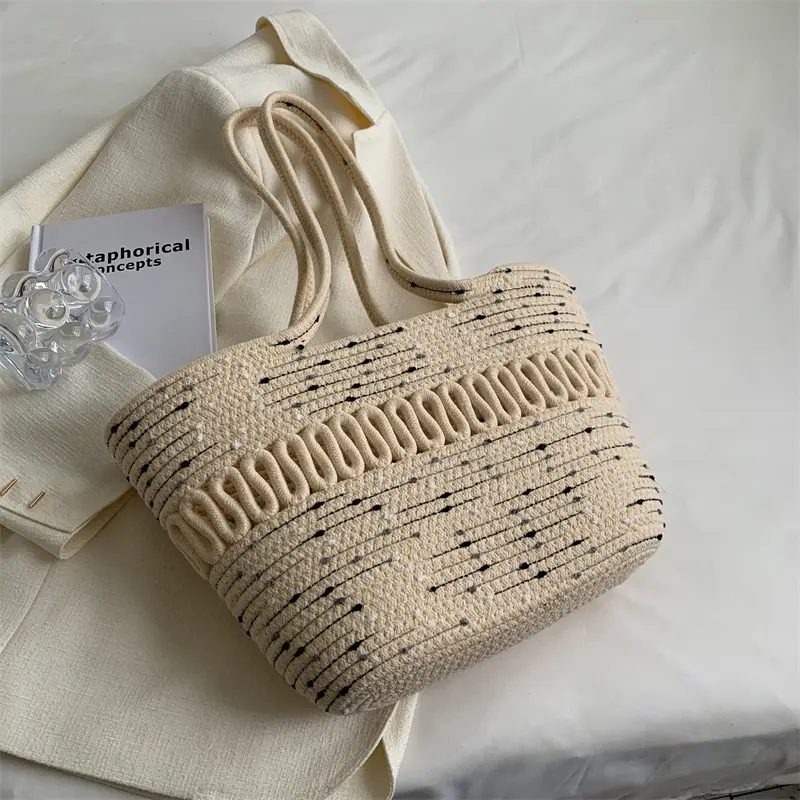 Women Straw Woven Bag Large Capacity Green Beige - Image 4