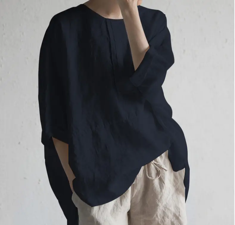 Black Round Neck Linen T-Shirt with Back Fork Half Sleeve