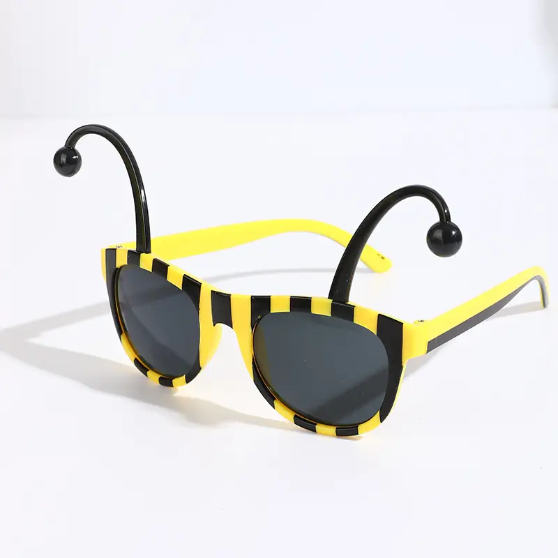 Black Bee Wing Sunglasses Party Costume Set - Image 39