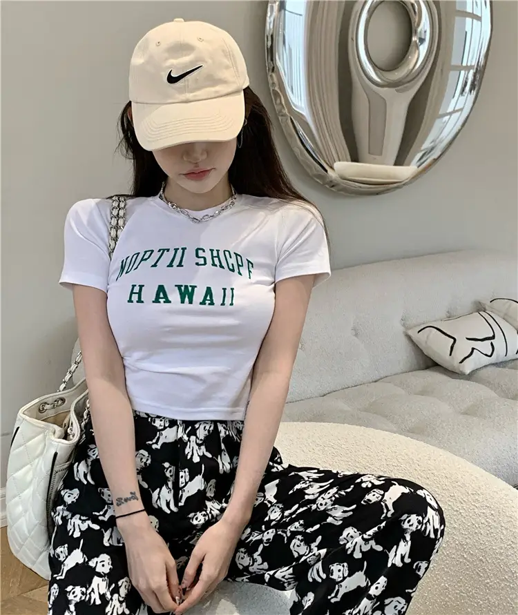 Women Black Letter T-Shirt Summer 2025 Hot Girl Style — feature 12