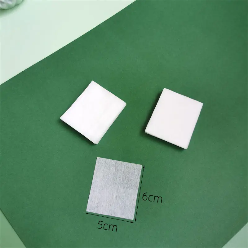 Wholesale Non-Woven Cotton Makeup Sheets 25 Pcs - Image 3