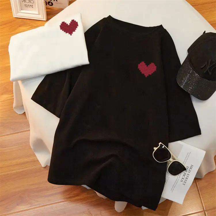 Women Black Heart Print Short Sleeve T-Shirt Mid Length 2024 — feature 19