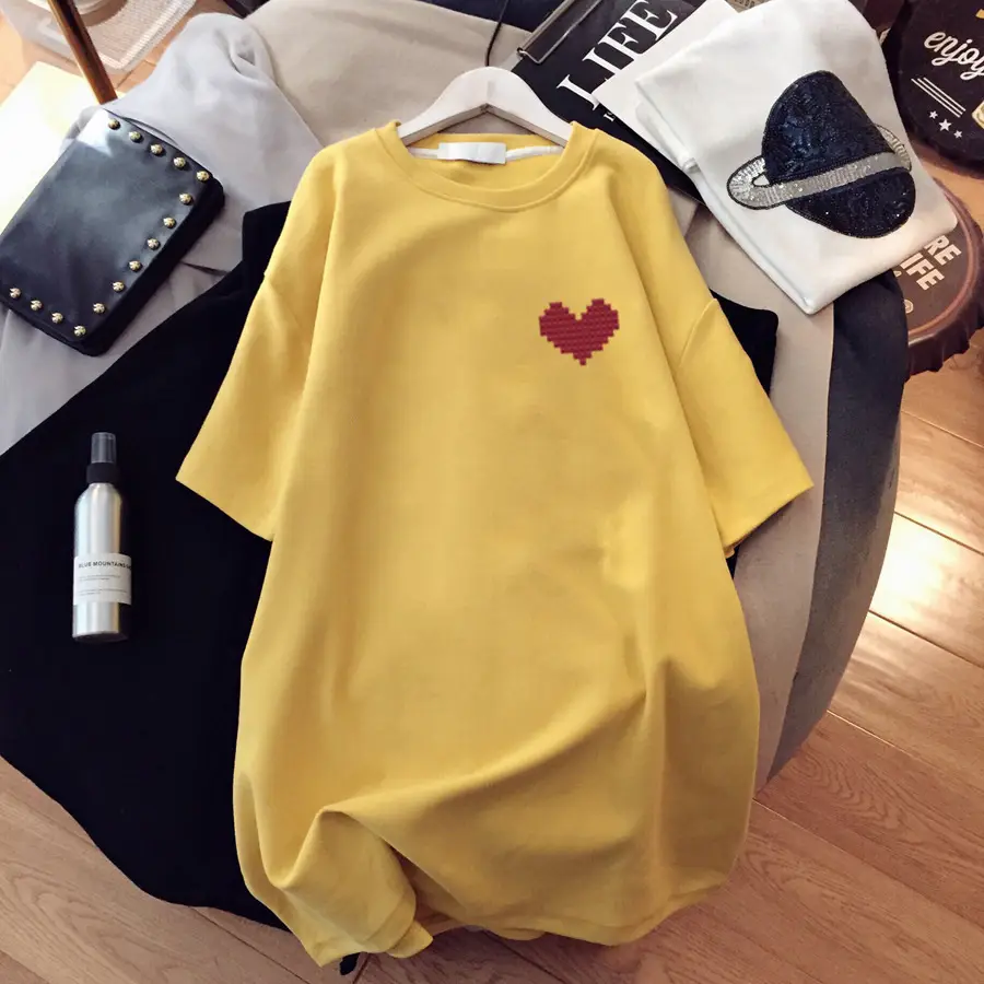 Women Black Heart Print Short Sleeve T-Shirt Mid Length 2024 — feature 25