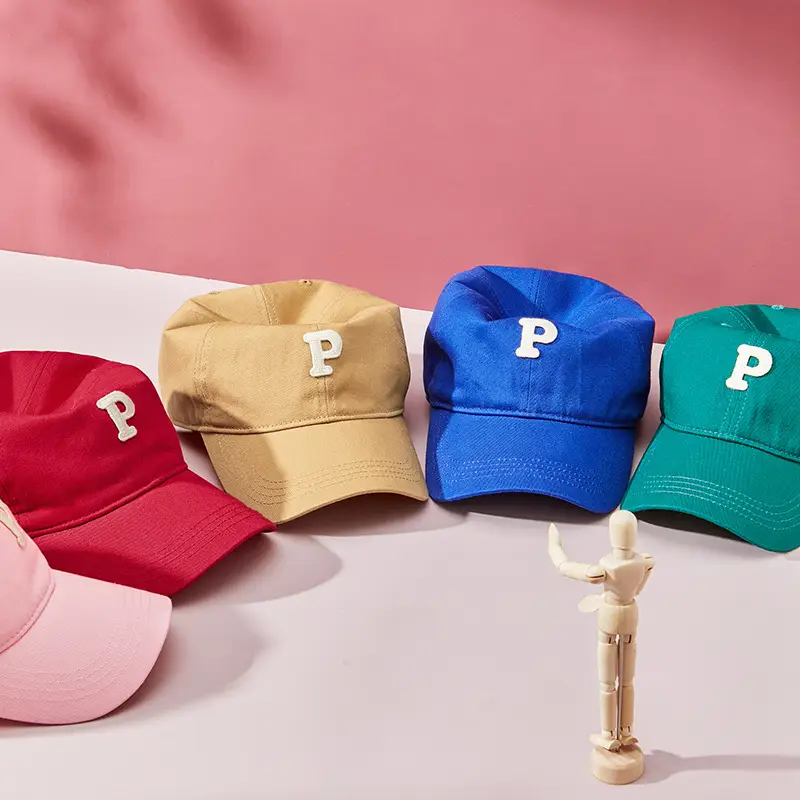Men P Letter Cap Beige Baseball Cap