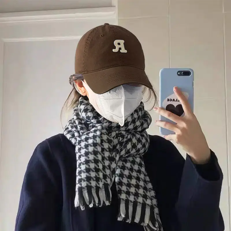 Women's Red Letter R Baseball Cap with Embroidery - Image 7