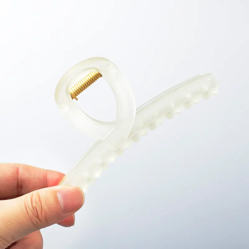 2022 Acrylic Hair Clip for Back of Head Black - Image 13