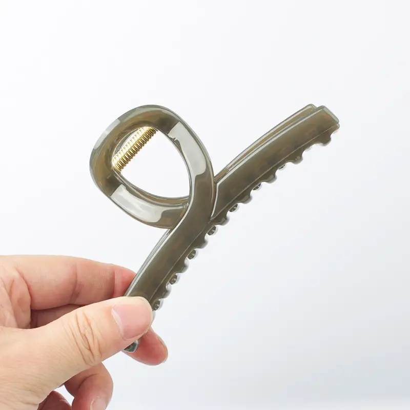 2022 Acrylic Hair Clip for Back of Head Black - Image 4