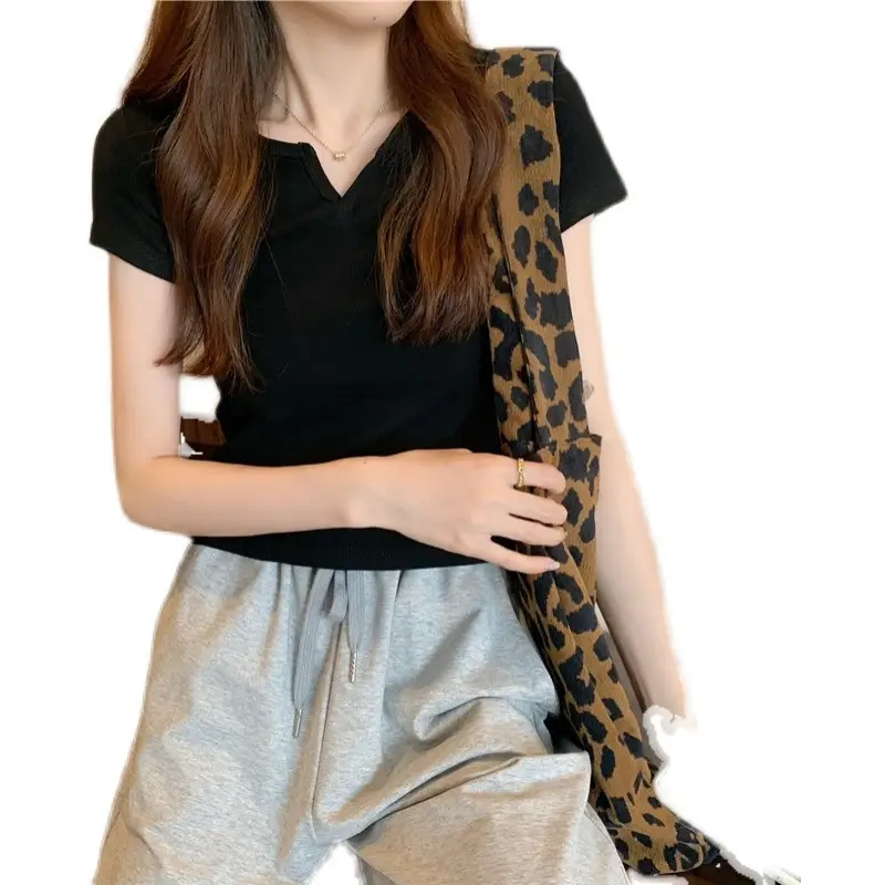 Women's Small V-Neck Short T-Shirt Pink White - Image 9