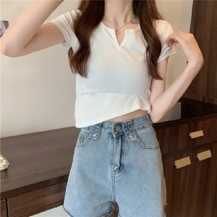 Women's Small V-Neck Short T-Shirt Pink White - Image 3