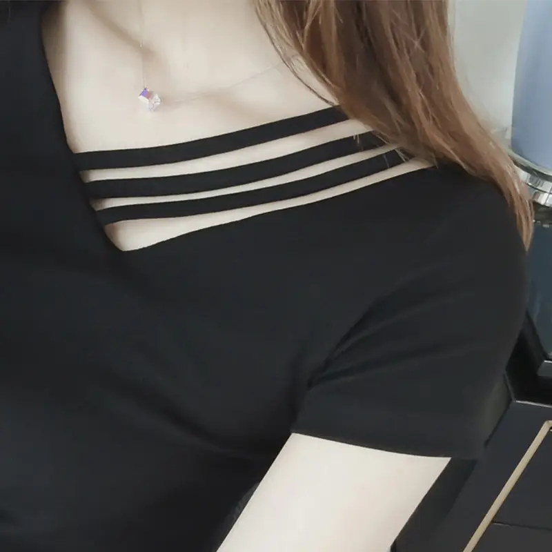 Women Black V-Neck Slim Fit T-Shirt 2025 Summer - Image 5