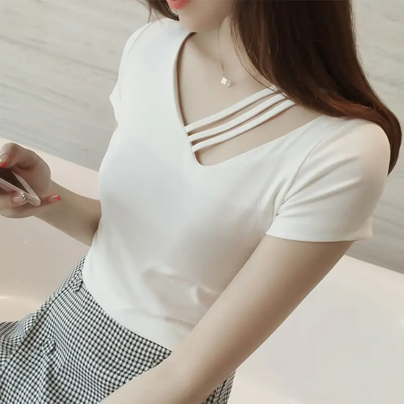 Women Black V-Neck Slim Fit T-Shirt 2025 Summer - Image 2