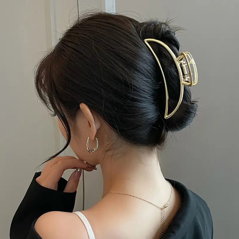 Tassel Hair Clip for Women's Back Head High Sense Shark Clip - Image 13