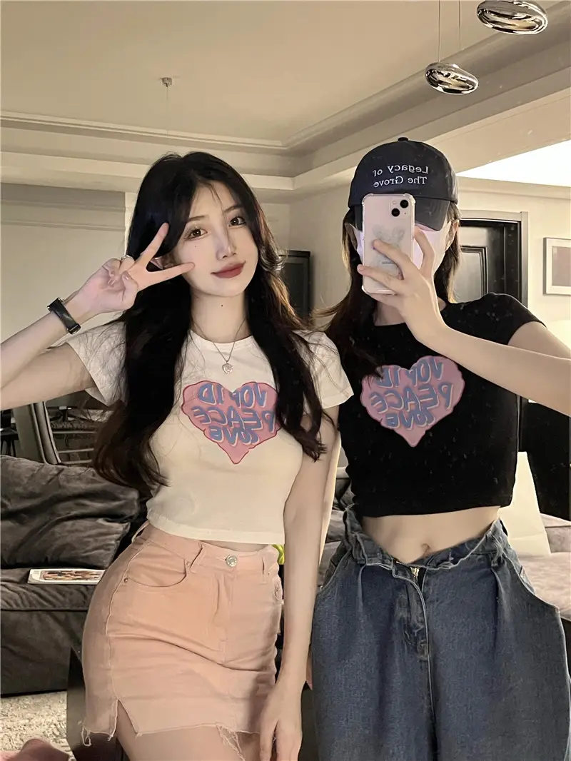 Women Short Sleeve T-Shirt White Heart Print 2025 — feature 6
