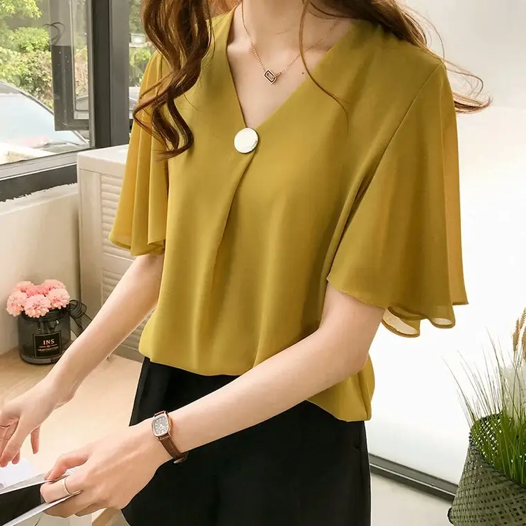 Women's Pink Chiffon Half Sleeve Top with Black Shorts — feature 3