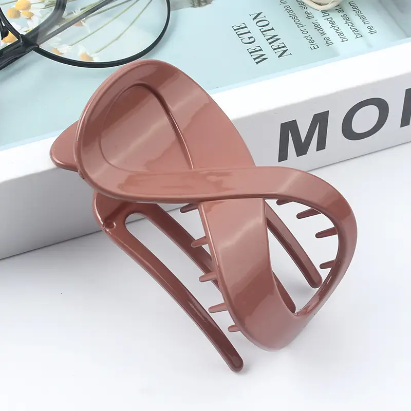 8-Shaped Shark Clip Hair Accessories Wholesale - Image 11