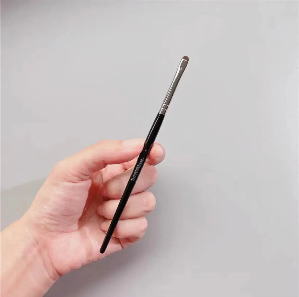 Shangrong Eyeshade Brush Set for Eye Makeup & Concealer - Image 3
